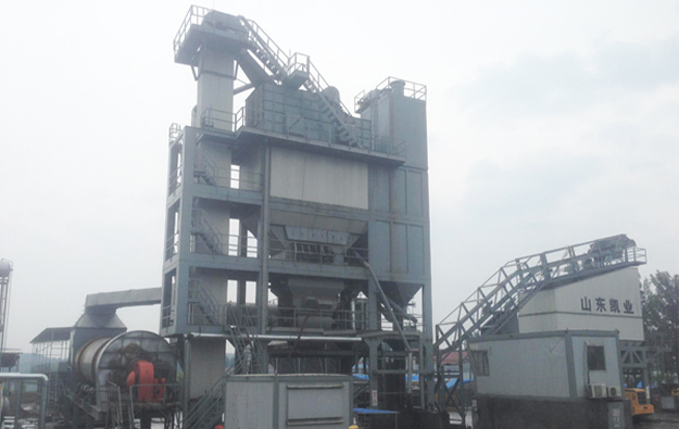 濟青線周村區(qū)瀝青攪拌站控制系統(tǒng)